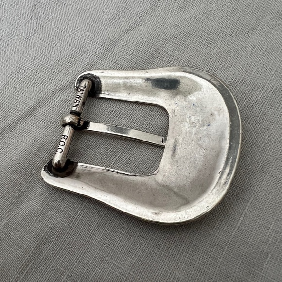 Vintage silver tone western scrollwork engraved belt buckle rope medium 1” - Picture 4 of 4